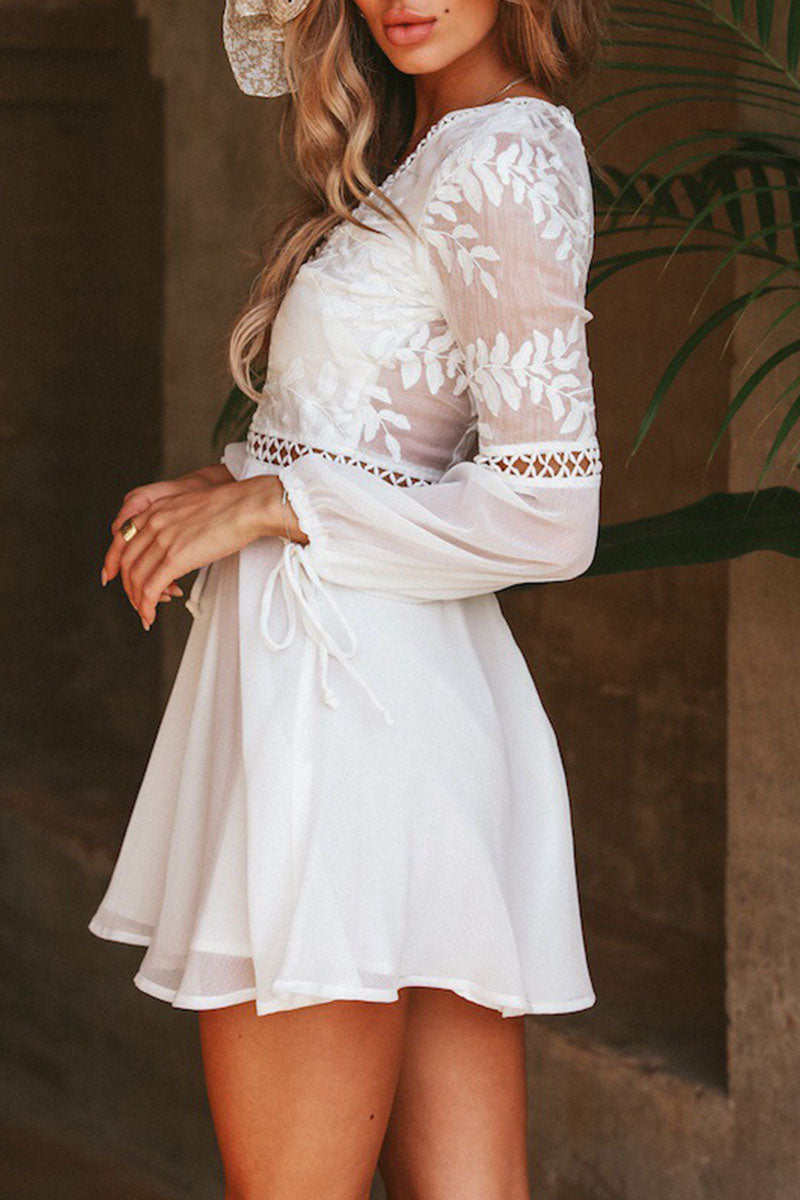 MW | Minikleid aus Chiffon und Spitze
