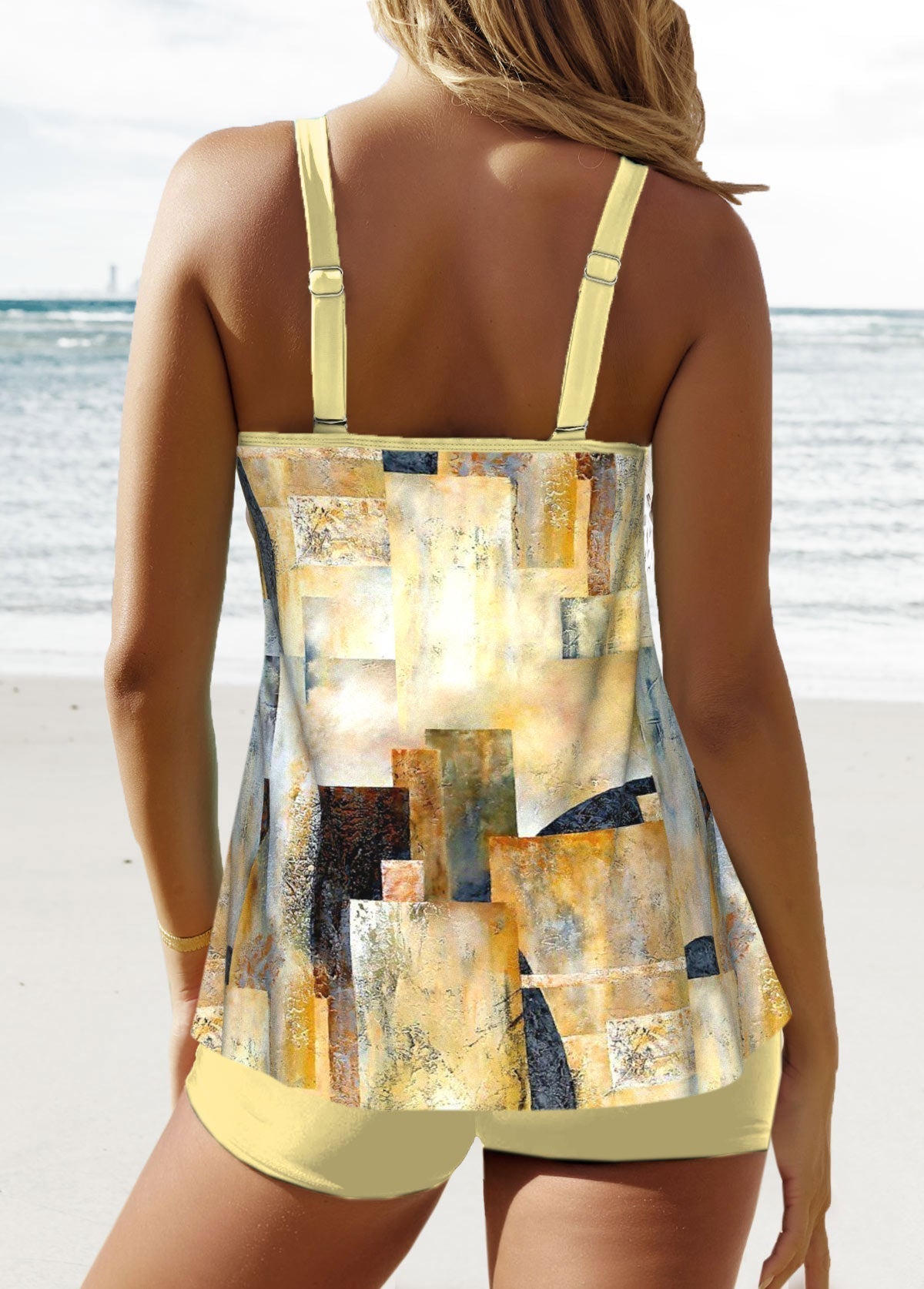 MW | Stylischer Tankini mit geometrischem Druck