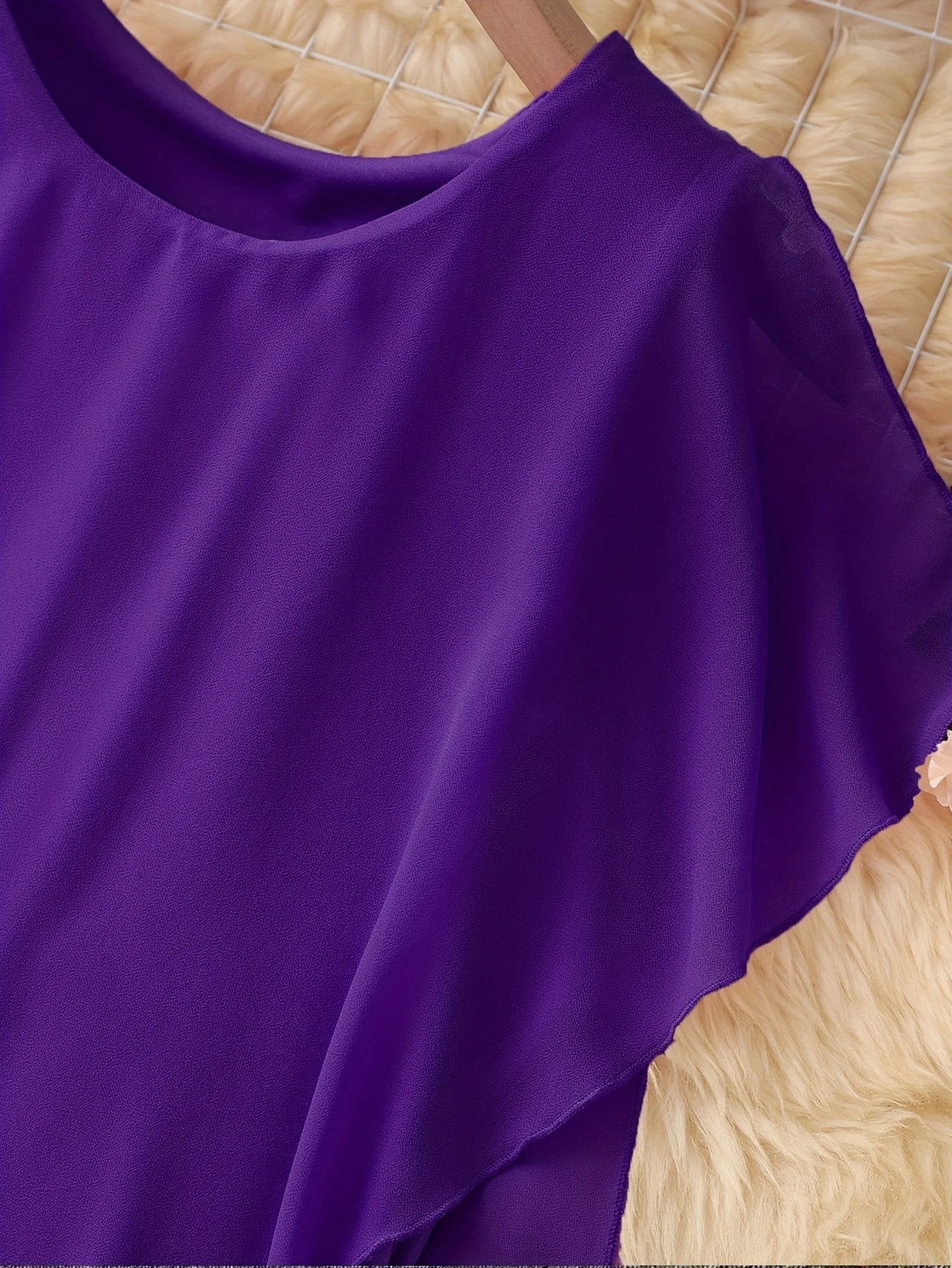 MW | ZEITLOSES ÄRMELLOSES MIDIKLEID