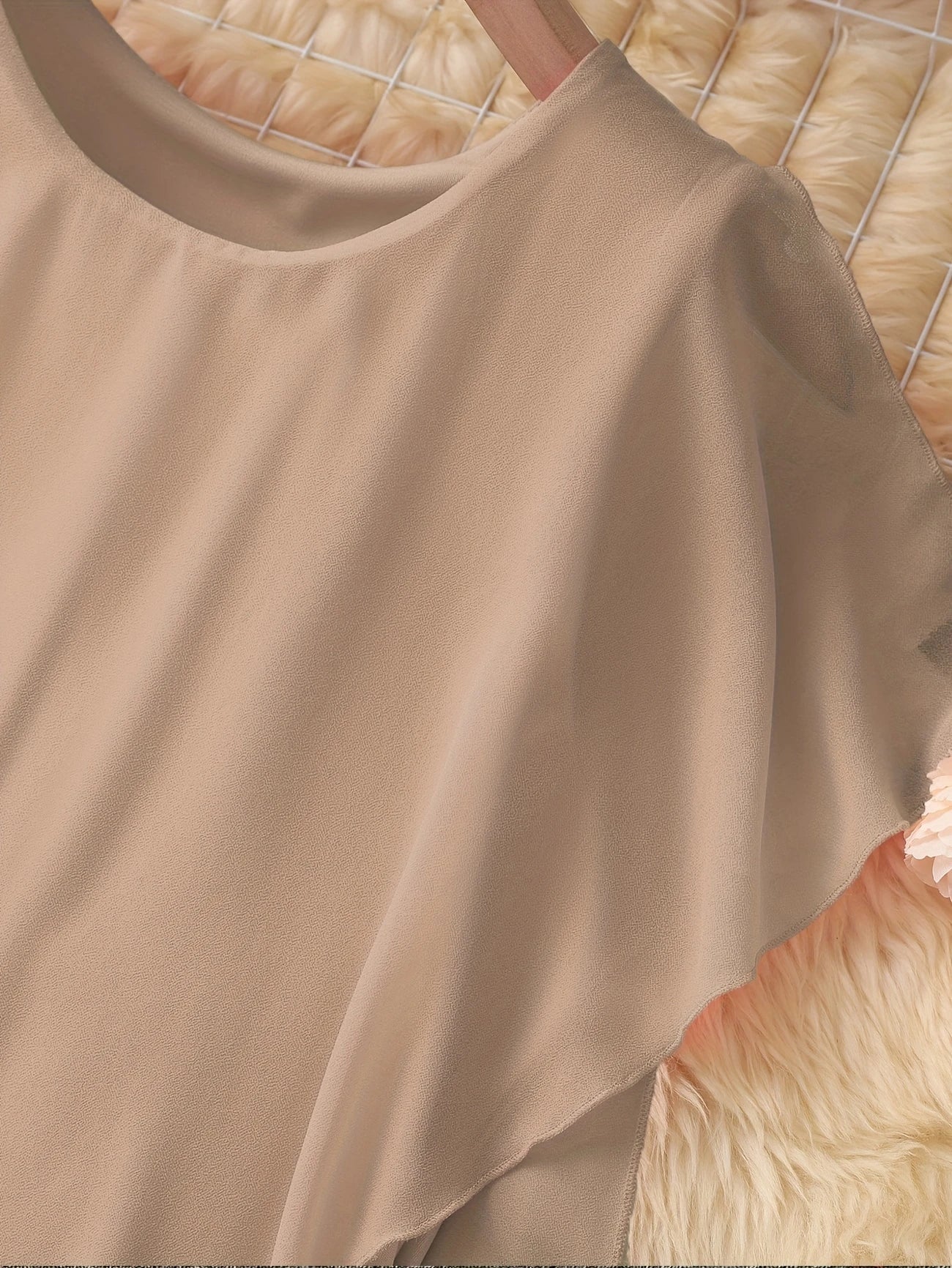 MW | ZEITLOSES ÄRMELLOSES MIDIKLEID