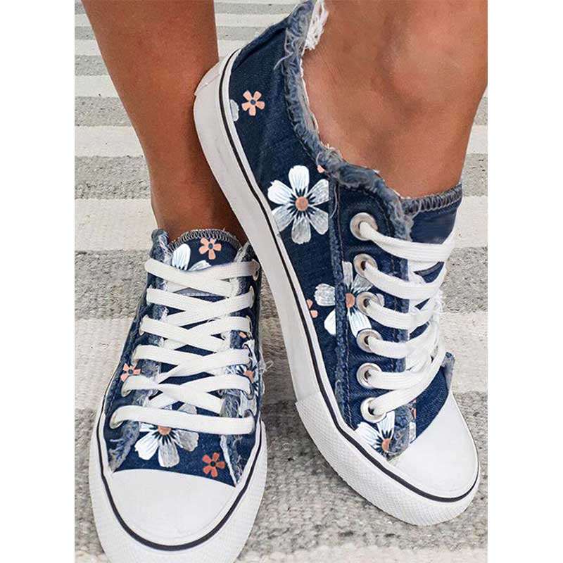 MW | Turnschuhe mit Blumendruck