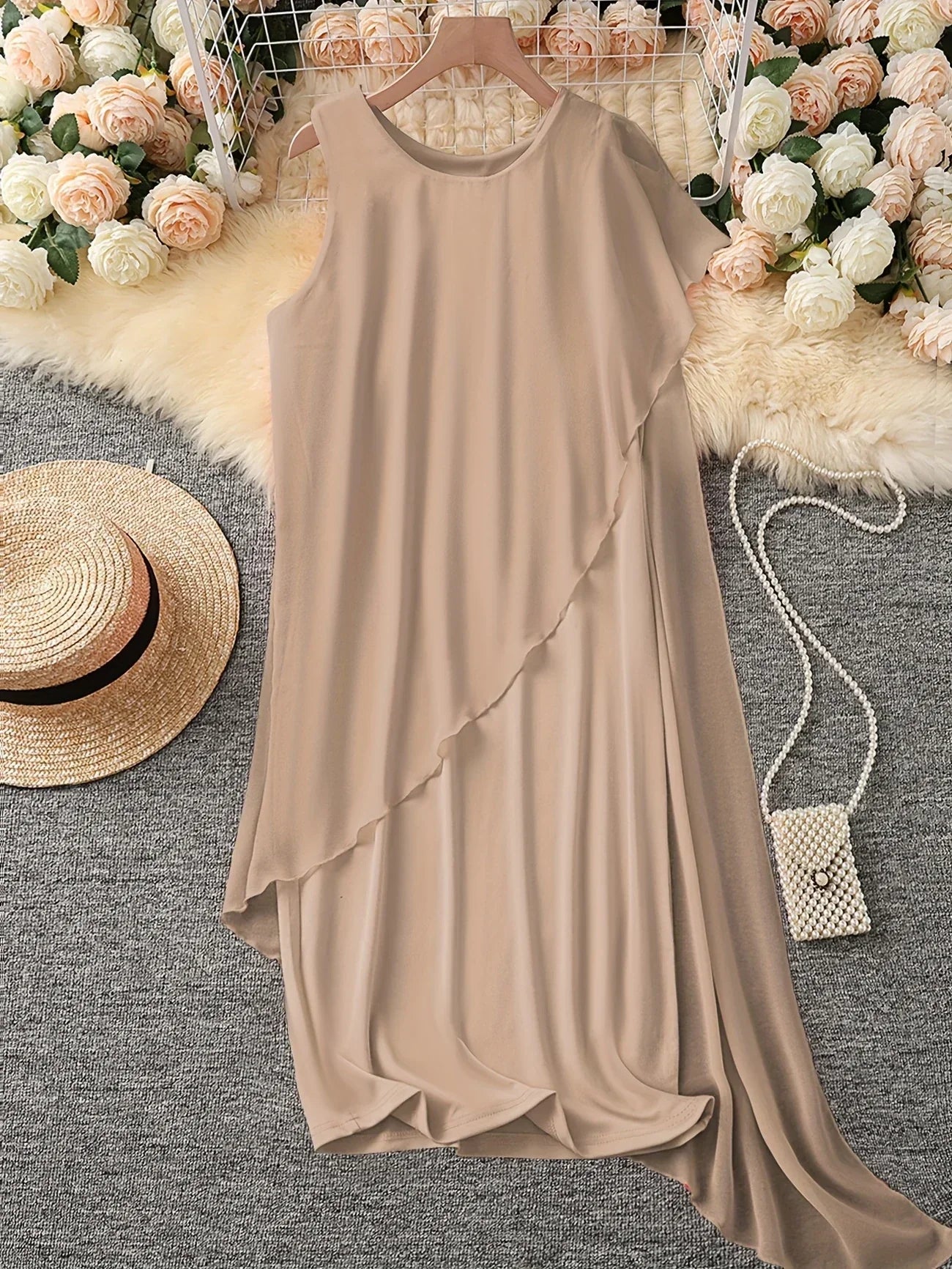 MW | ZEITLOSES ÄRMELLOSES MIDIKLEID