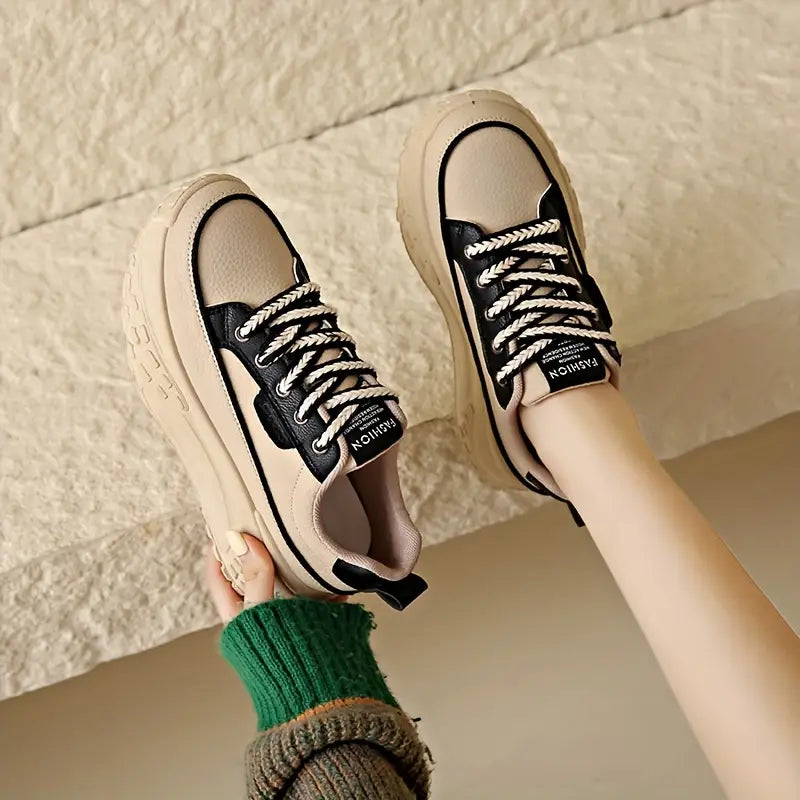MW | DAMEN TURNSCHUHE MIT PLATEAU