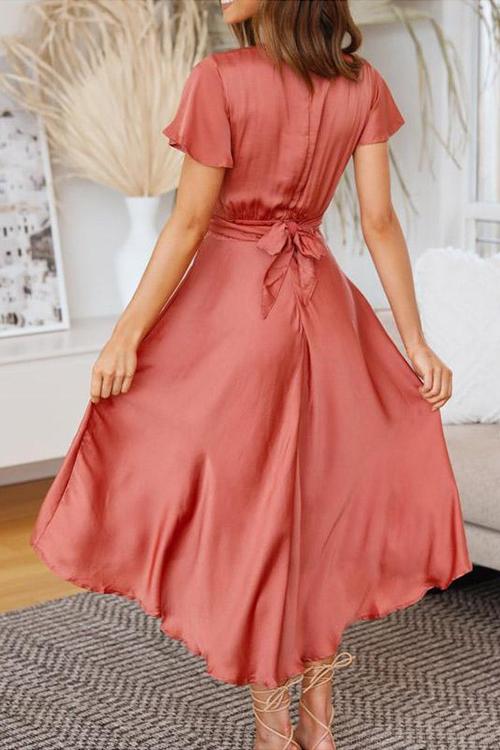 MW | Unregelmäßigkeit Saum Knoten Kurzärmeliges Kleid