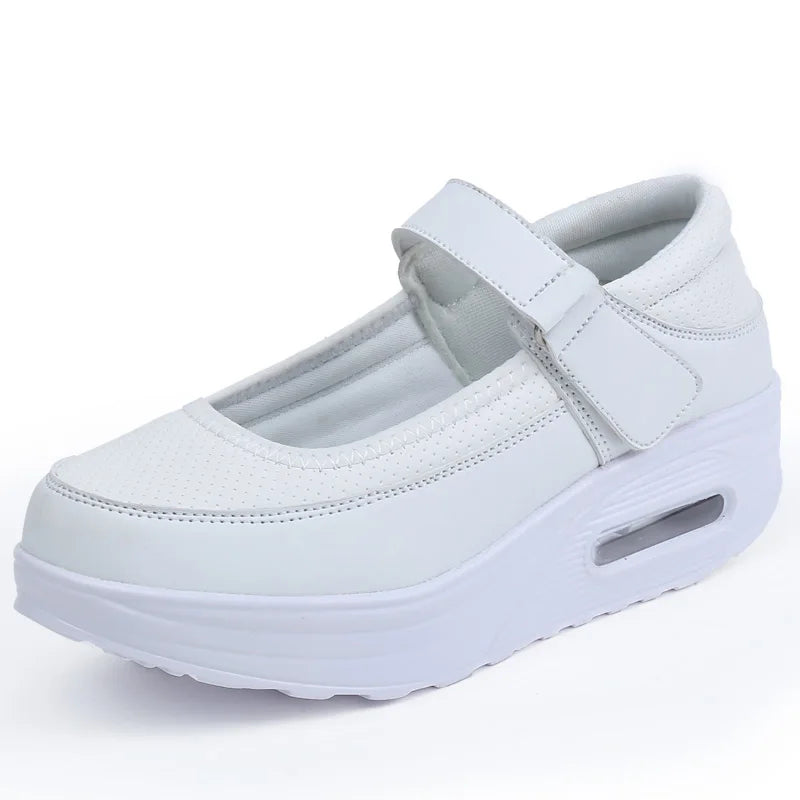 Elegante und stützende orthopädische Turnschuhe