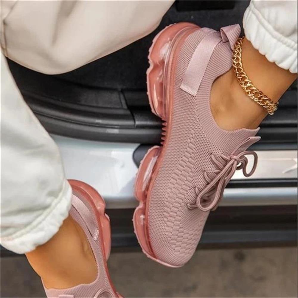 MW | Lässige Sneakers mit transparenter Sohle und Schnürung