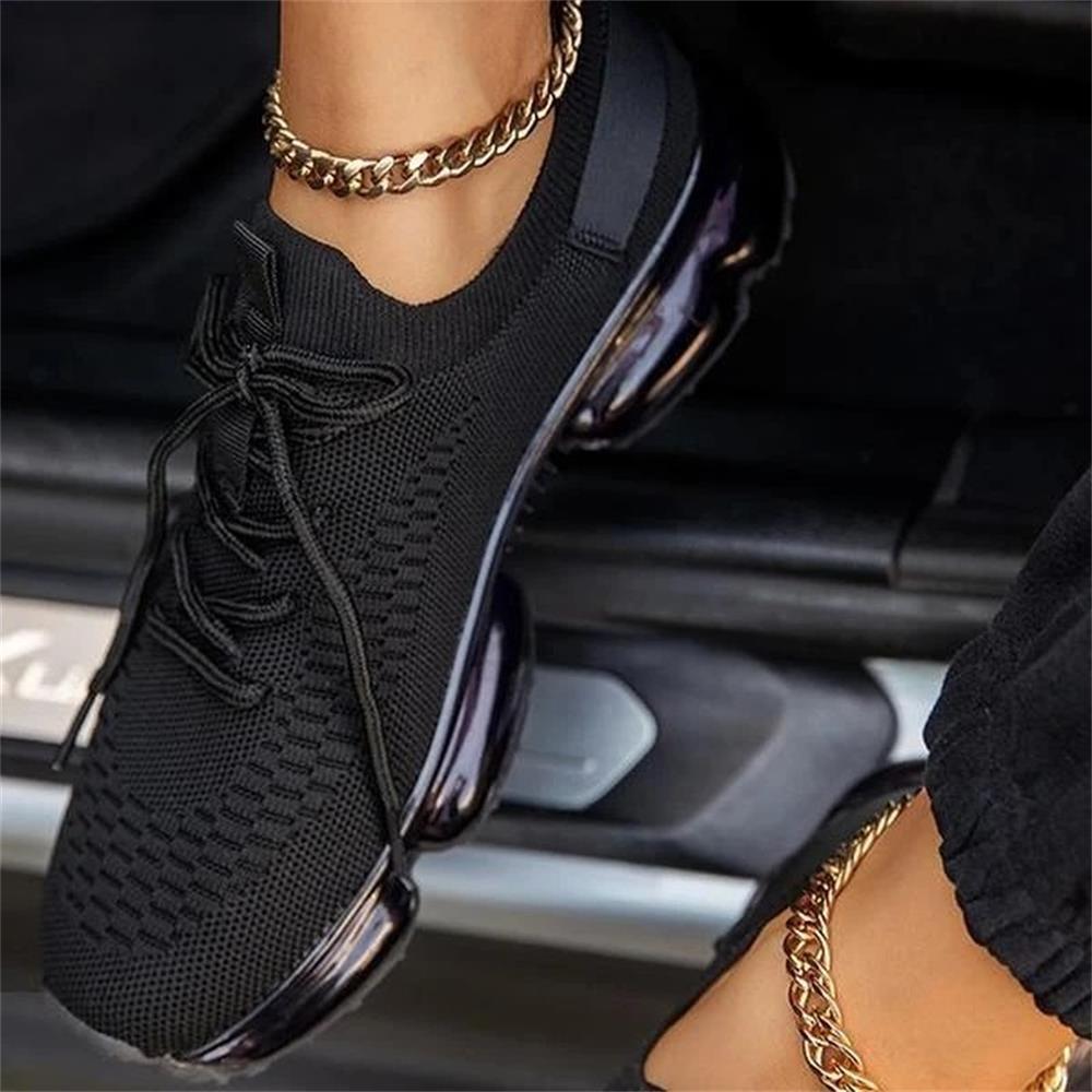 MW | Lässige Sneakers mit transparenter Sohle und Schnürung