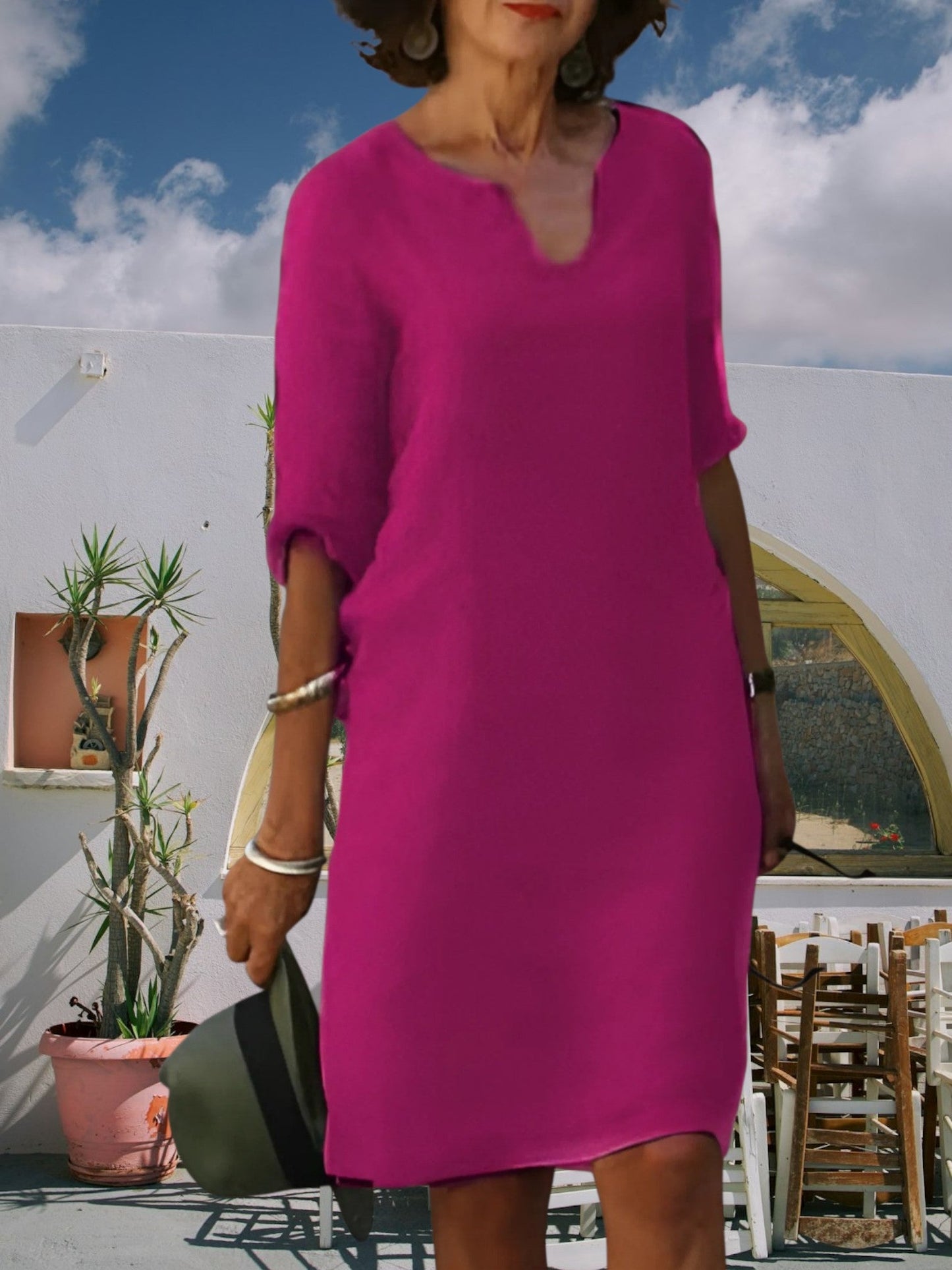 MW | Knie-langen Mini-Kleid von Frauen mit V-Ausschnitt und 3/4-Ärmeln