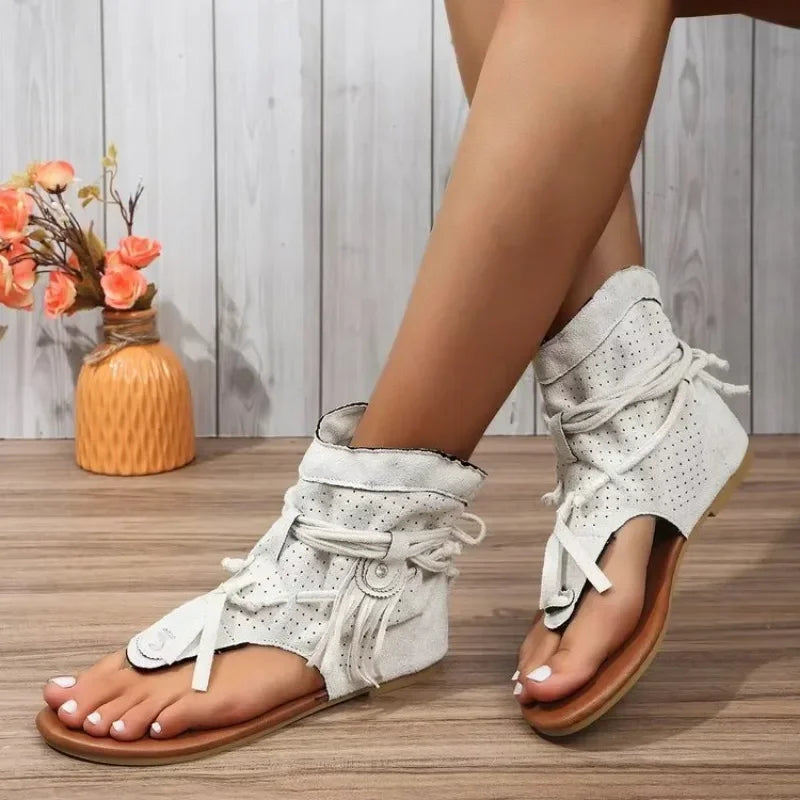 Maßgeschneiderte und bequeme orthopädische Sandalen
