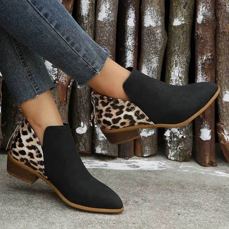 Bequeme und modische orthopädische Stiefel