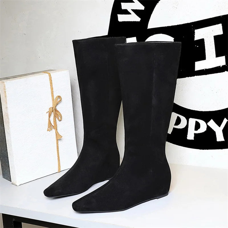 Bequeme und modische orthopädische Stiefel
