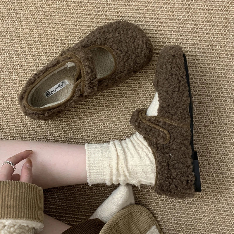 Bequeme und modische orthopädische Stiefel