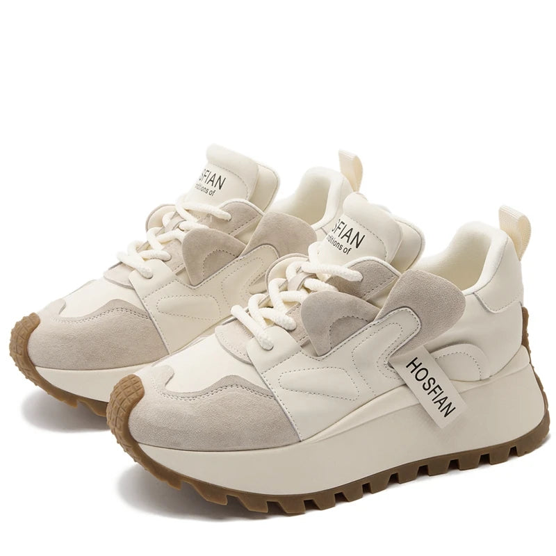 Elegante und stützende orthopädische Turnschuhe