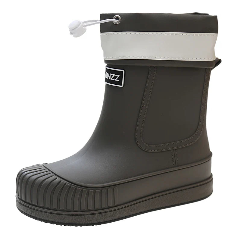 Stützende und stilvolle orthopädische Stiefel