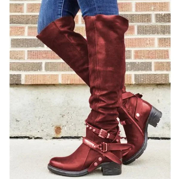 Lässige und stützende orthopädische Stiefel