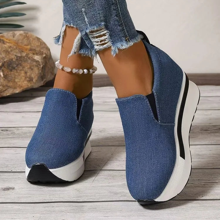 Bequeme und modische orthopädische Turnschuhe