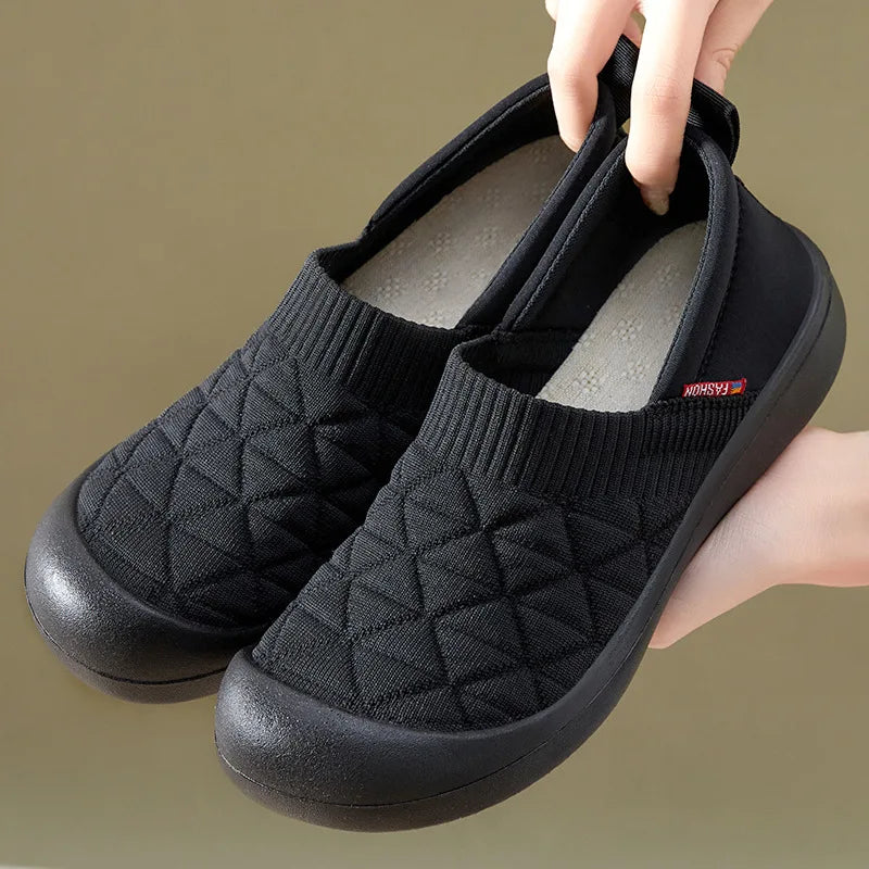 Bequeme und modische orthopädische Turnschuhe