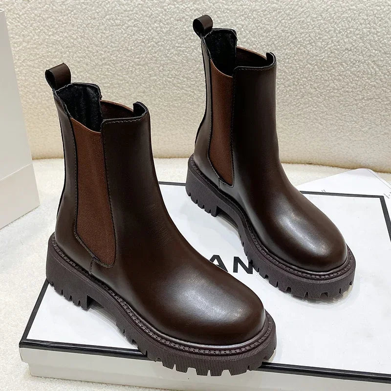 Hochwertige orthopädische Stiefel