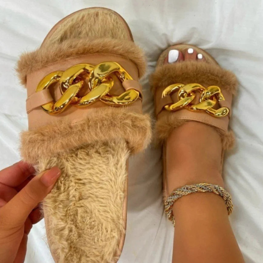 Stützende und stilvolle orthopädische Sandalen