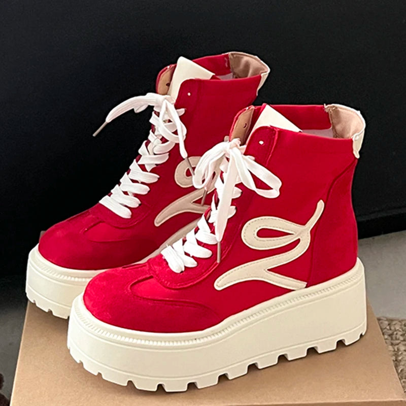 Elegante und stützende orthopädische Turnschuhe