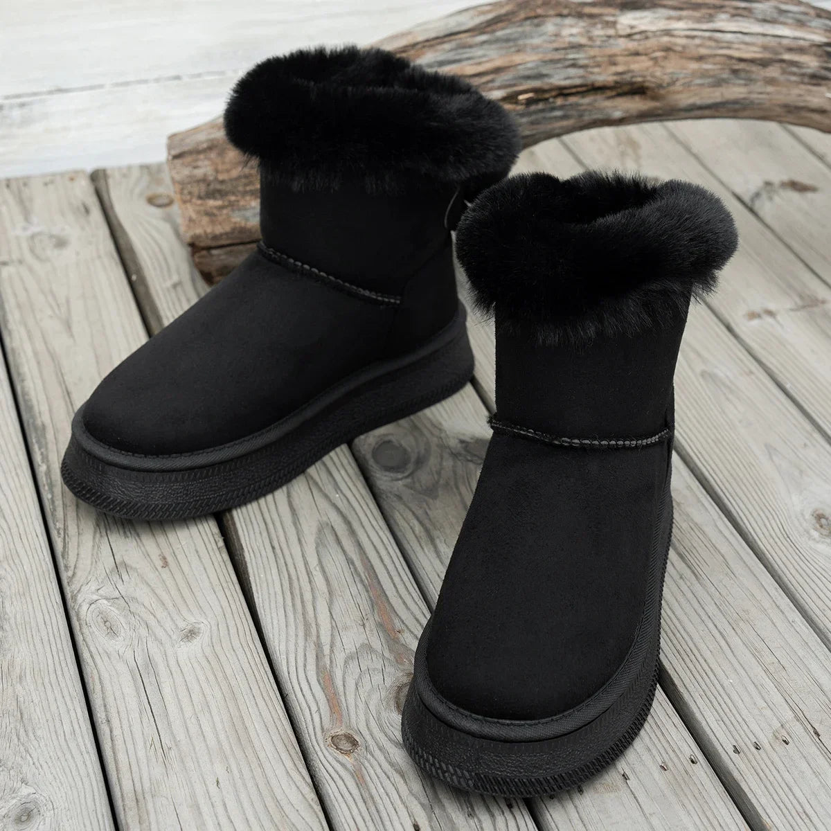 Bequeme und modische orthopädische Stiefel