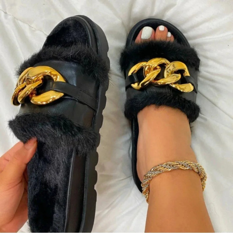 Stützende und stilvolle orthopädische Sandalen