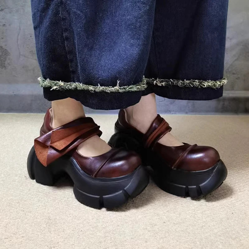 Bequeme und modische orthopädische Sandalen