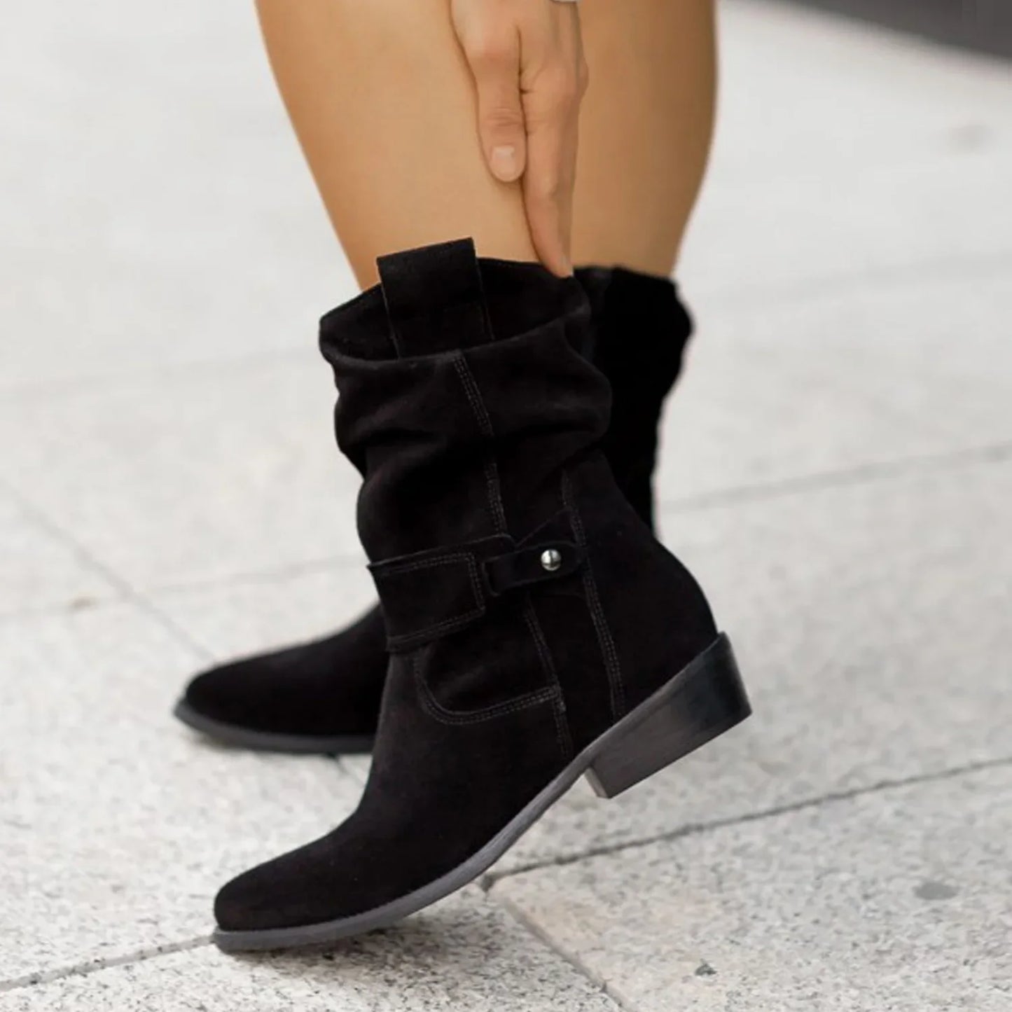 Stützende und stilvolle orthopädische Stiefel