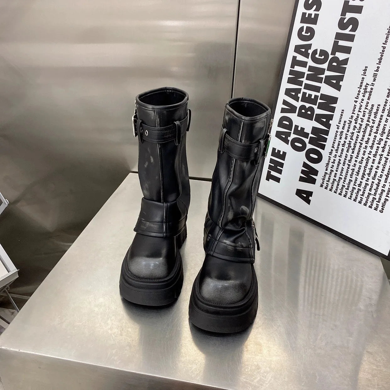 Vielseitige und stützende orthopädische Stiefel