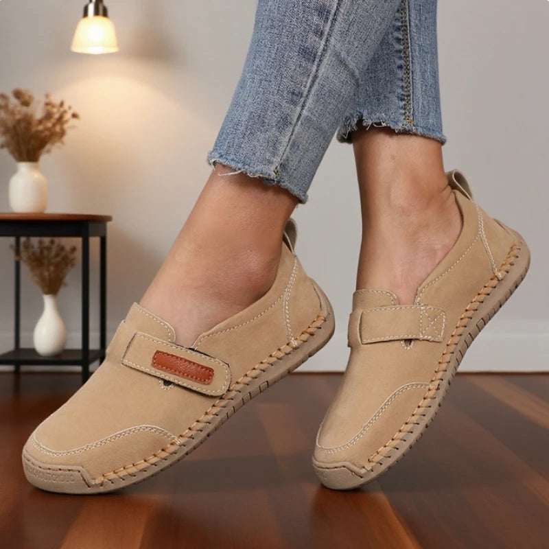 Stützende und stilvolle orthopädische Turnschuhe