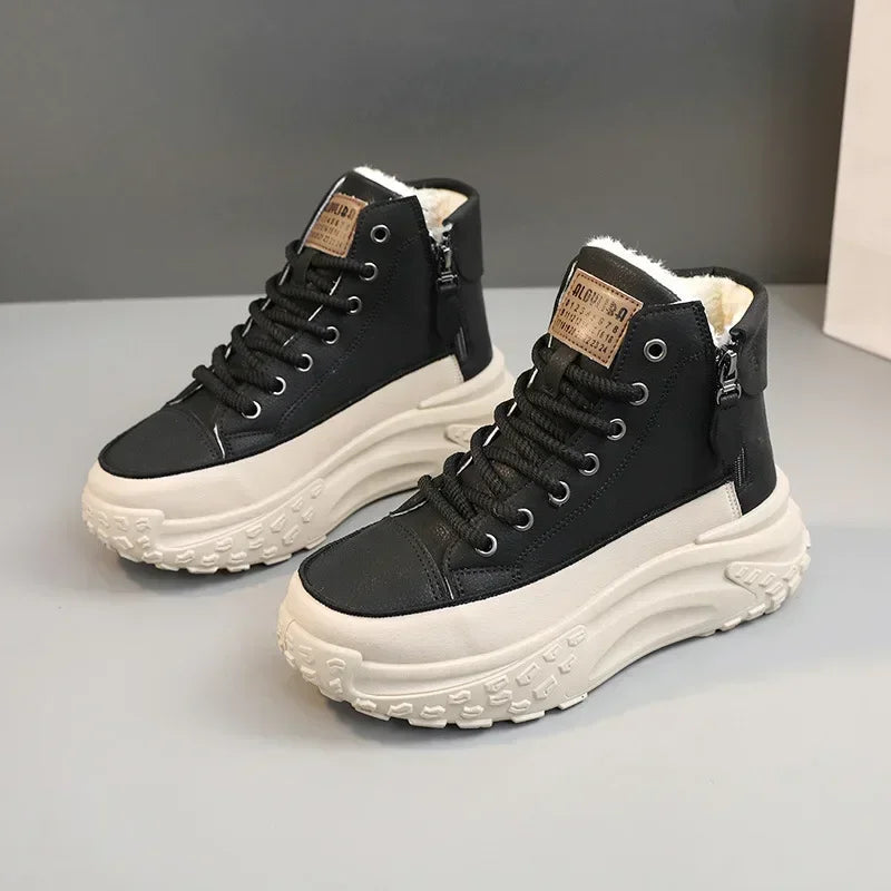Modische und stützende orthopädische Turnschuhe