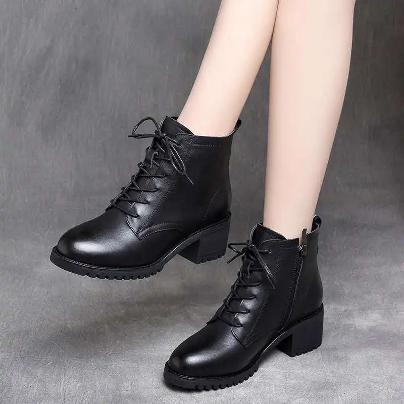 Hochwertige orthopädische Stiefel