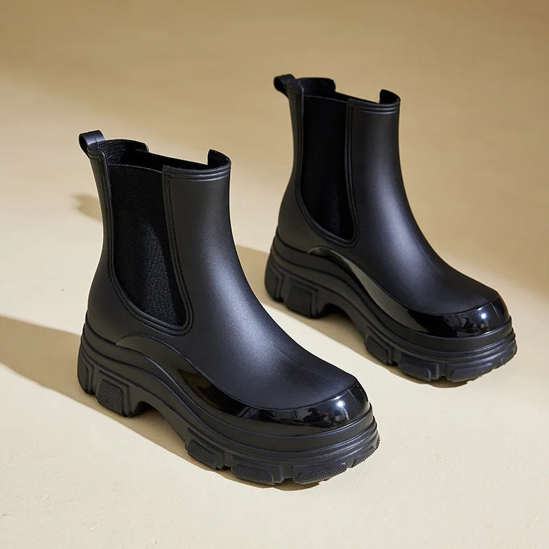 Elegante und stützende orthopädische Stiefel