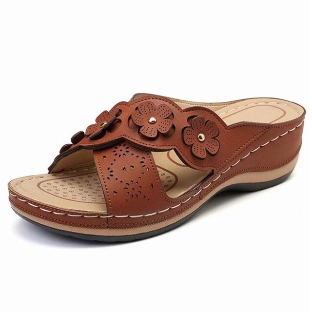 MW | Feminine Sandalen mit Blumenmuster