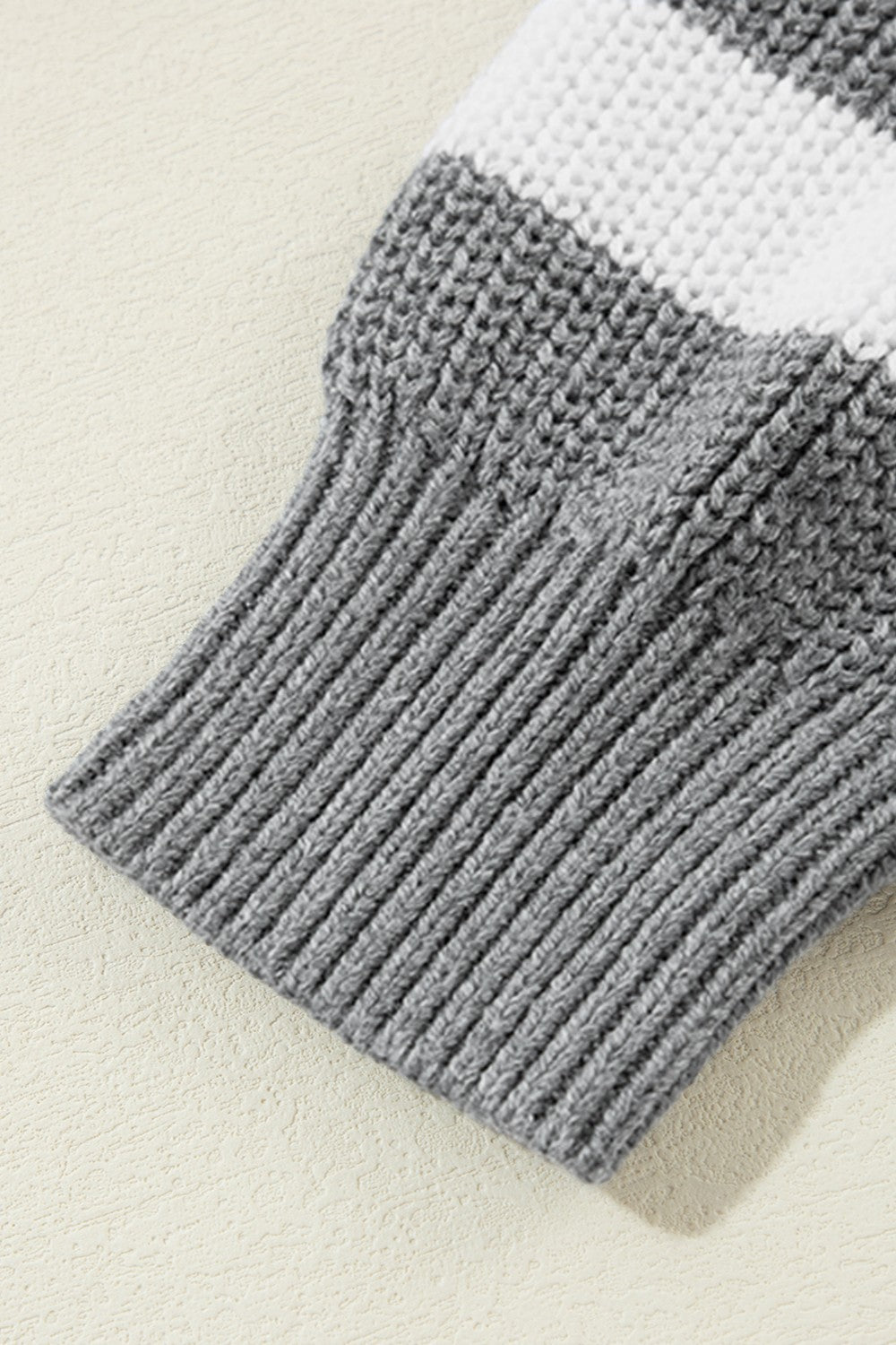 MW | Entspannter und modischer Pullover