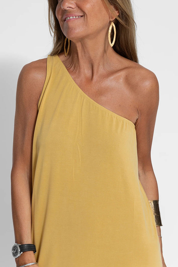 MW | Makellos und frei Ein-Schulter-Maxi-Kleid mit entspanntem Schlitz