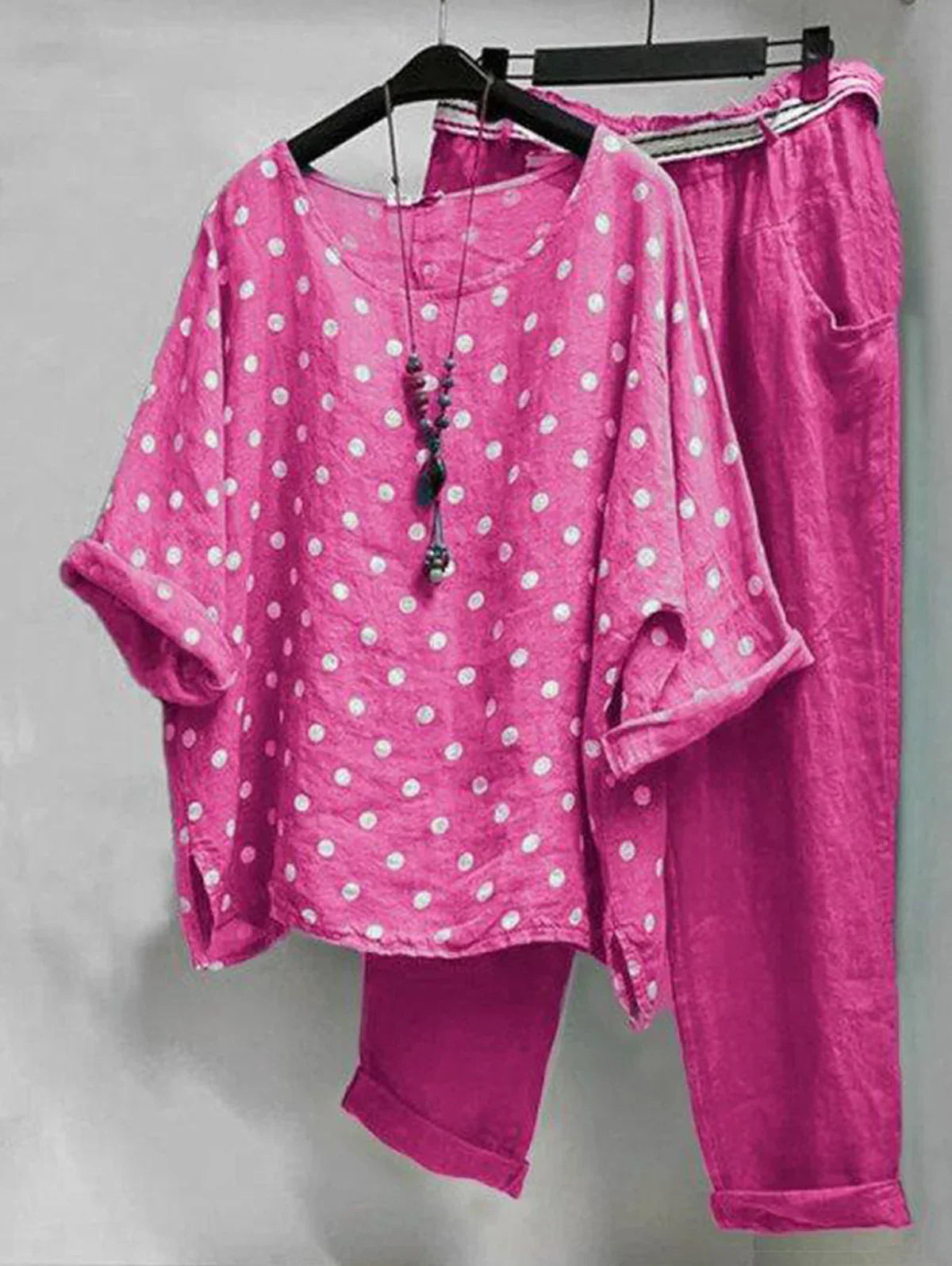 MW | Lässige Bluse mit gepunktetem Rundhalsausschnitt und Hose mit Taschen im 2er-Pack