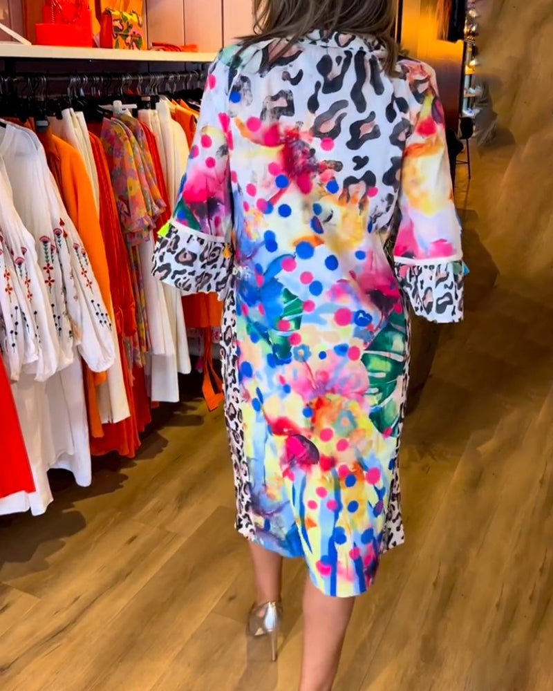 MW | Buntes Midikleid mit V-Ausschnitt und partiellem Leopardenprint