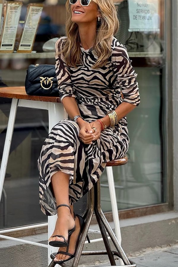 MW | Natural Beauty Mesh Zebra Druck gerafftes Stretch Maxikleid