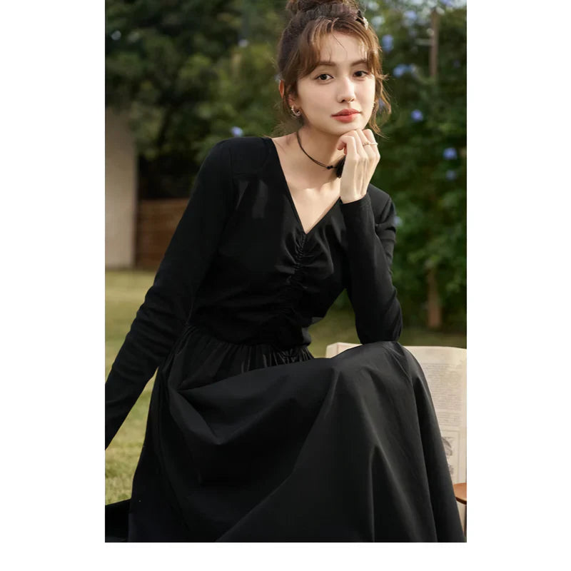 MW | Elegantes Schwarzes Gestricktes Gesmoktes V-Ausschnitt A-Linie Midi Kleid