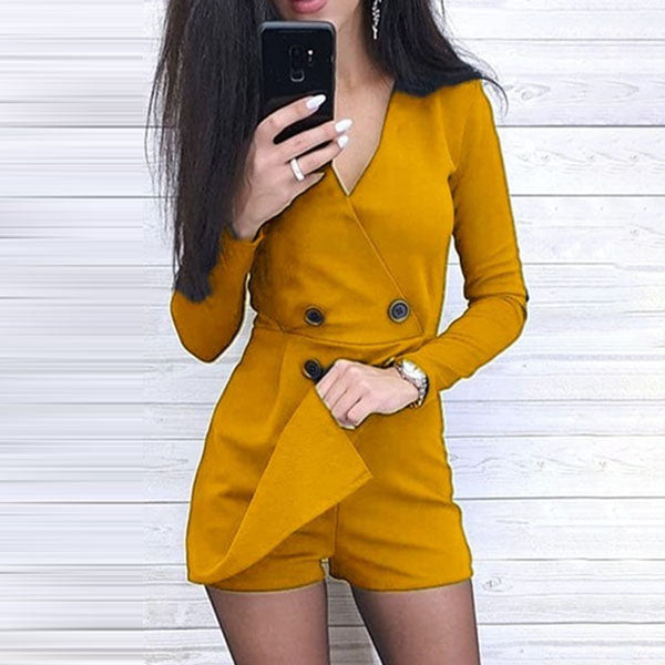 MW | Sexy geknöpfter kurzer Jumpsuit