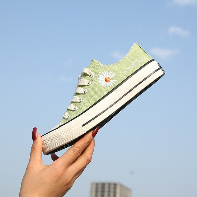 MW | Low Cut mit Blumendruck Sneakers