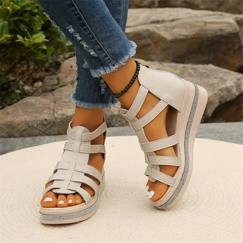 1+1 FREE: MW | Mit Strass besetzte Keilsandalen