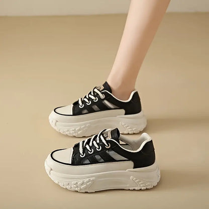 MW | DAMEN TURNSCHUHE MIT PLATEAU
