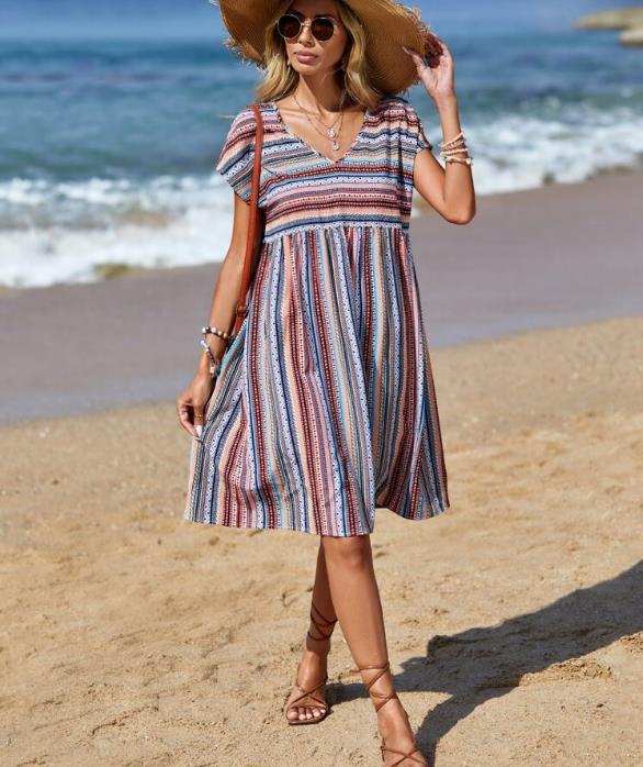 MW | Schickes & fließendes gestreiftes Boho-Minikleid