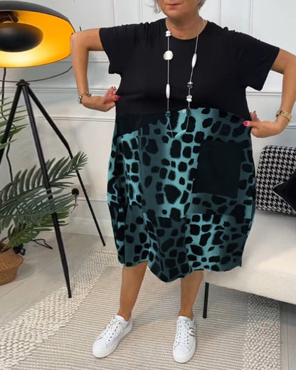 MW | Stilvolles kurzärmeliges Midikleid mit Leopardenmuster