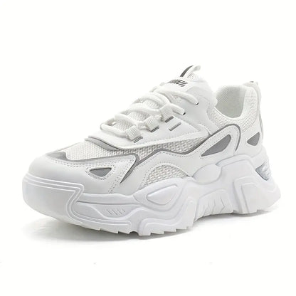 MW | GEOMETRISCHE ATMUNGSAKTIVE TURNSCHUHE