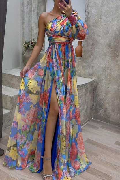 MW | Let's Elope Floral Print Plissiertes Maxikleid mit einer Schulter und Schlitz