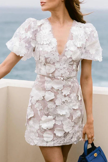 MW | Lina - Geblümtes Minikleid mit Puffärmeln