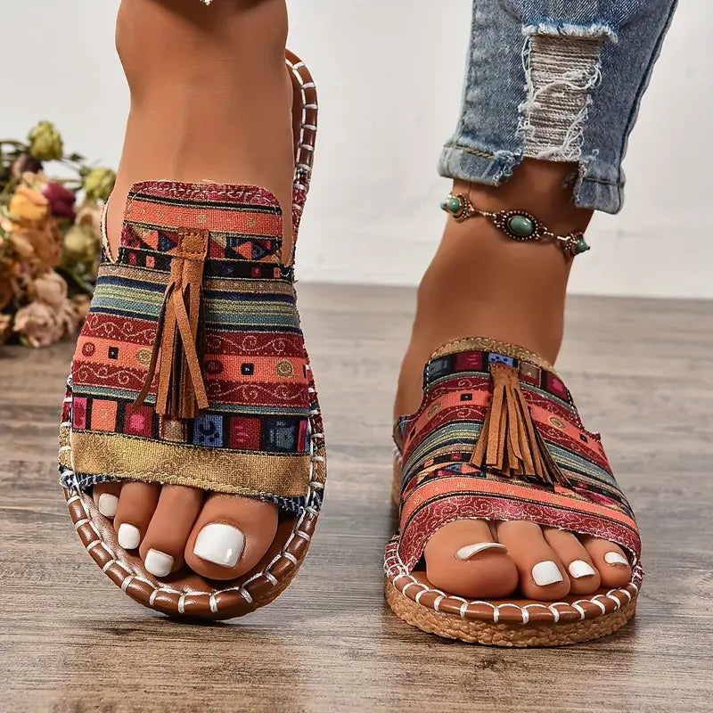 MW | | Flache Sandalen im ethnischen Stil mit Pompon